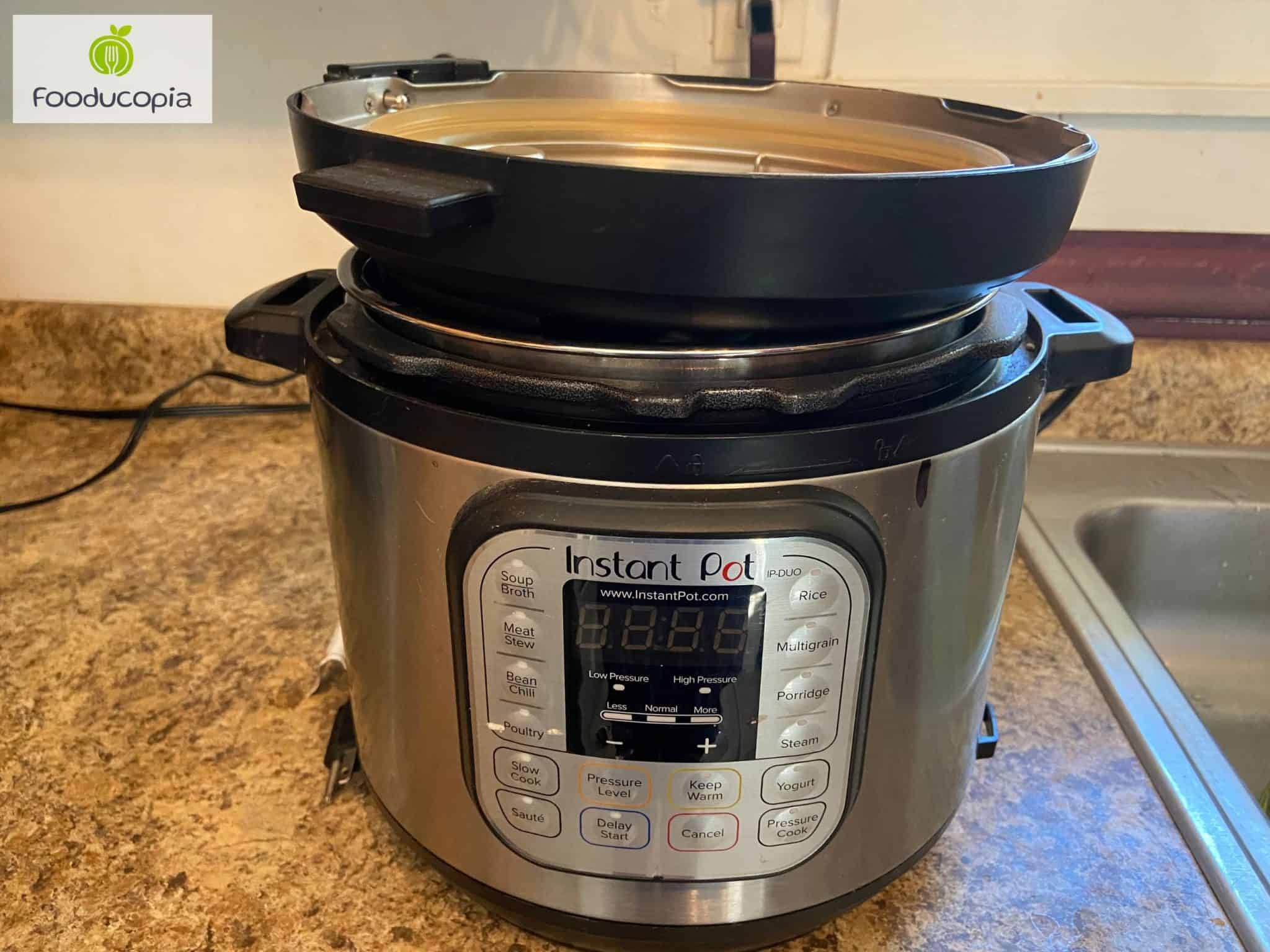Zojirushi Rice Cooker Vs. Instant Pot Which One Is Better? Stretch