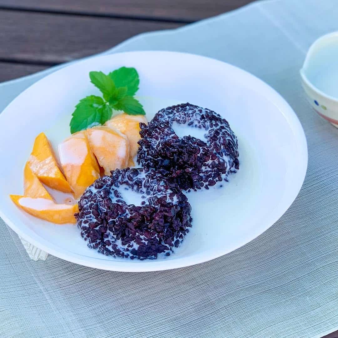 Sweet, Sticky, And Delicious: 15 Mango Sticky Rice Variations – Stretch ...