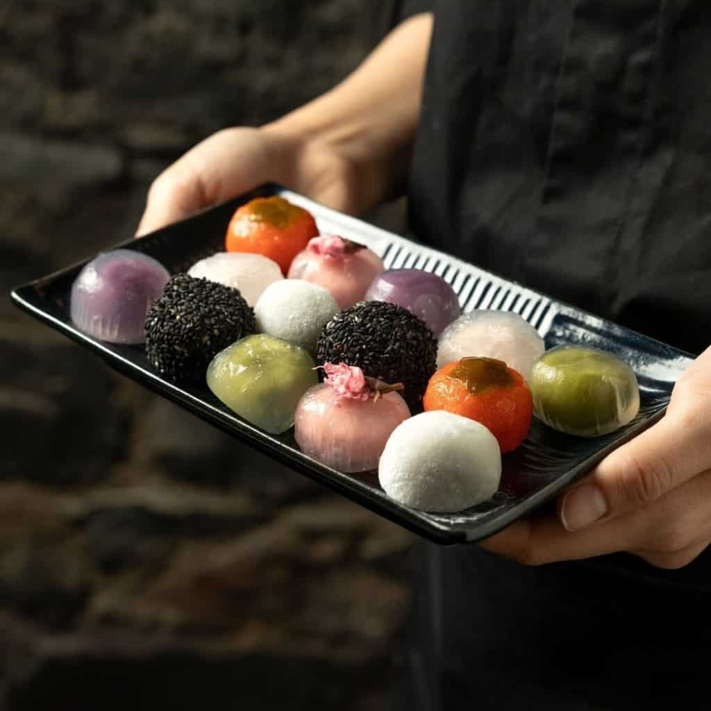 The Rice Cake Collection: 64 Recipes To Delight Every Palate โ Stretch ...