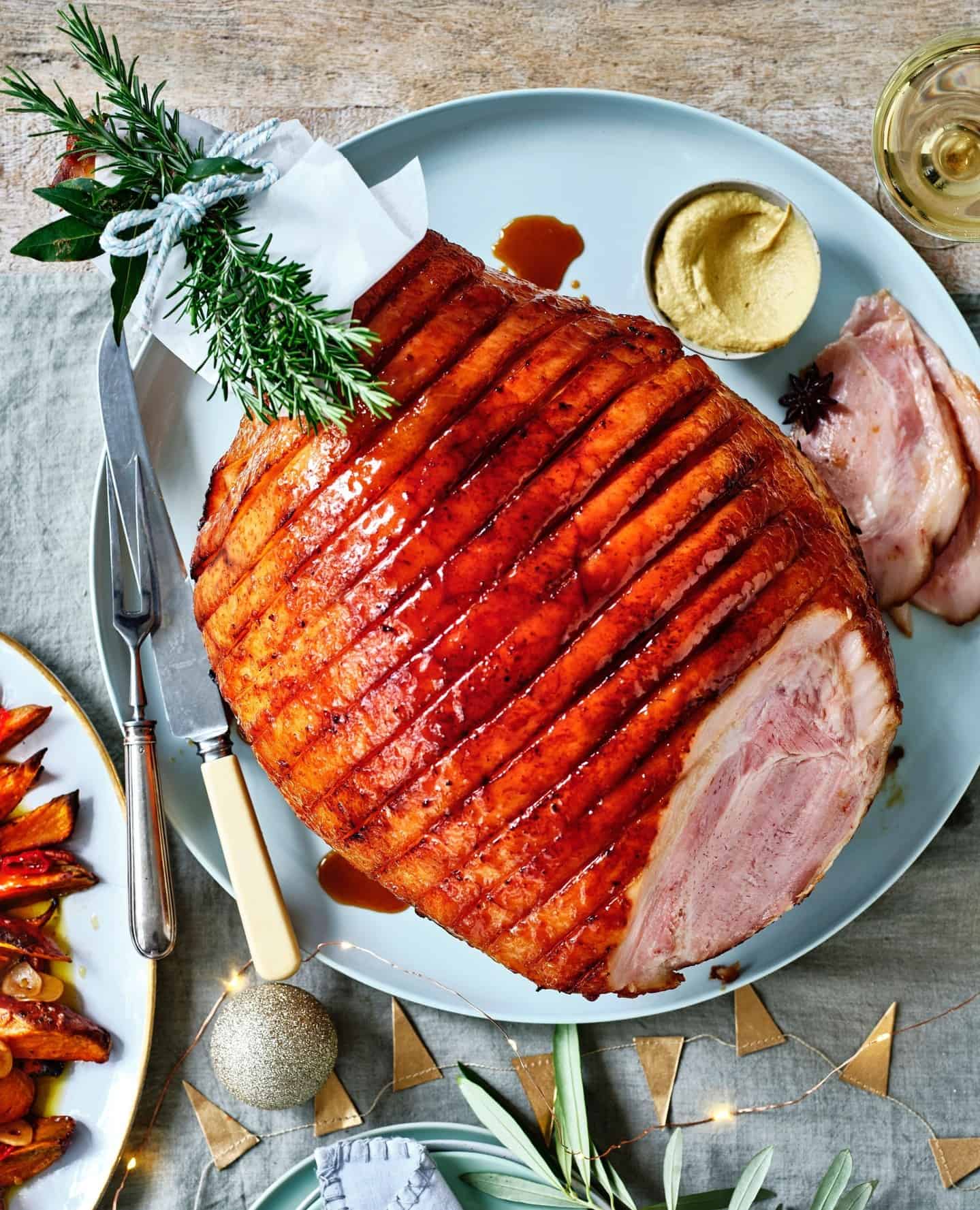 2. Glazed Ham with Brown Sugar and Honey