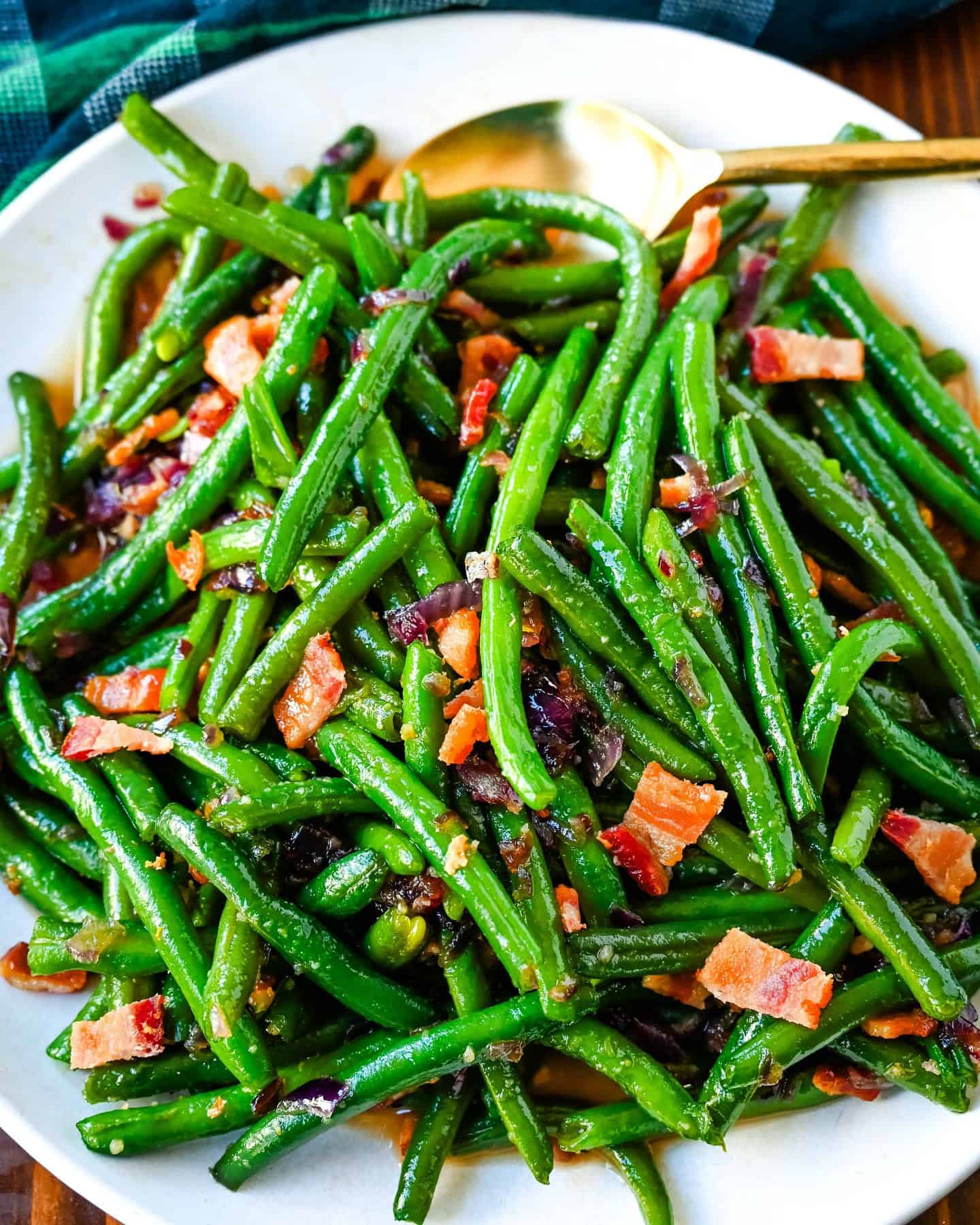green-beans-bacon 5. Sautéed Green Beans with Bacon
