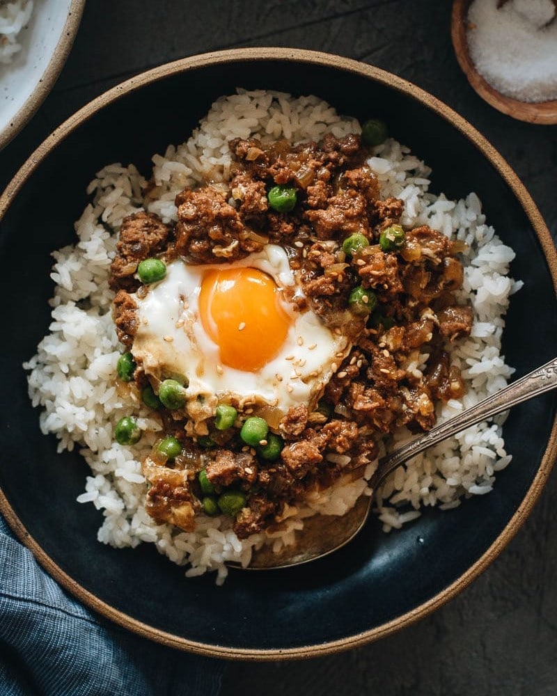 ground-beef-egg-bowl 3. Korean-Style Ground Beef Rice Bowl with Fried Egg