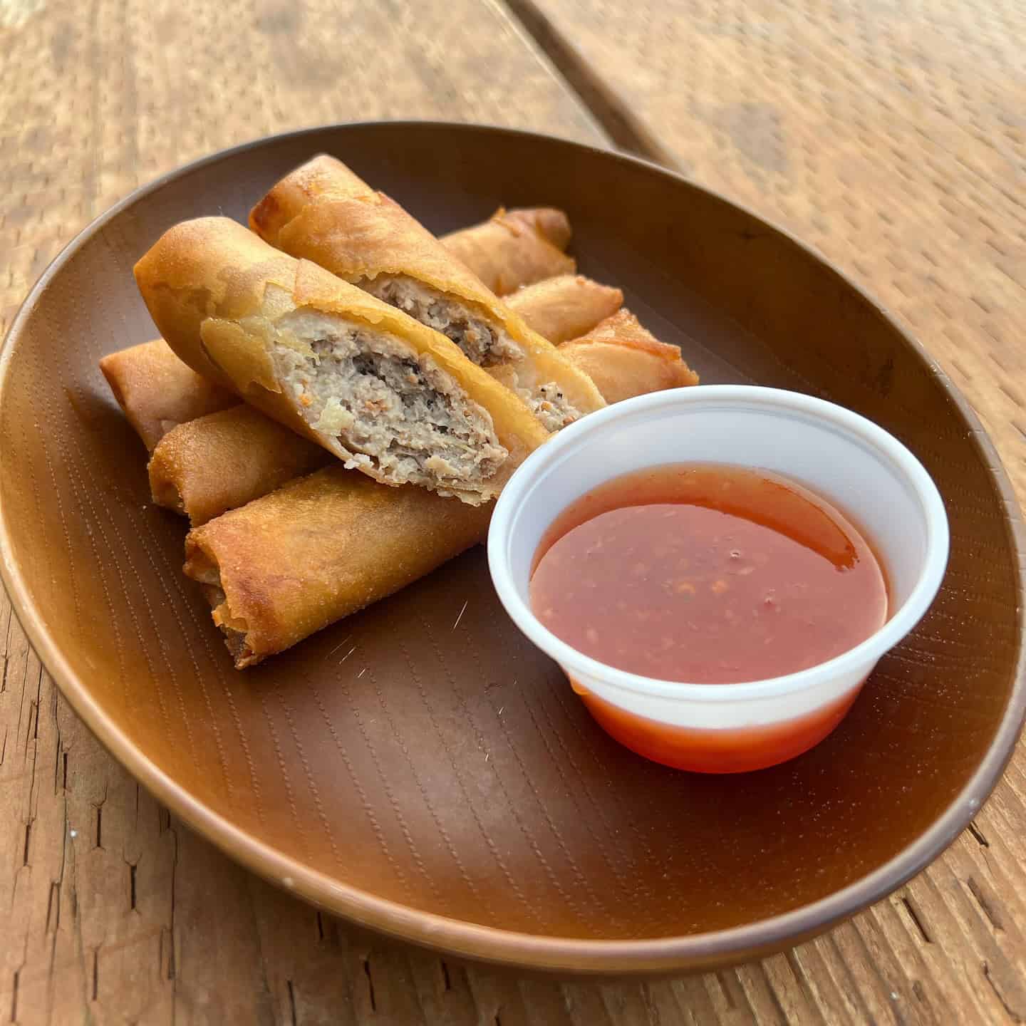 lumpia-sauce lumpiang shanghai with sweet chili sauce
