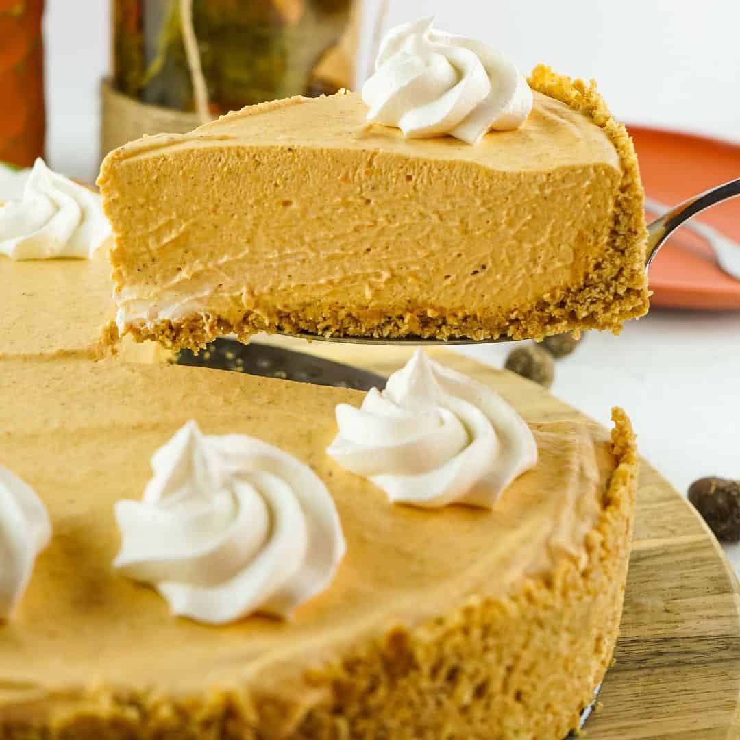 slice-no-bake-pumpkin-pie no-bake pumpkin pie