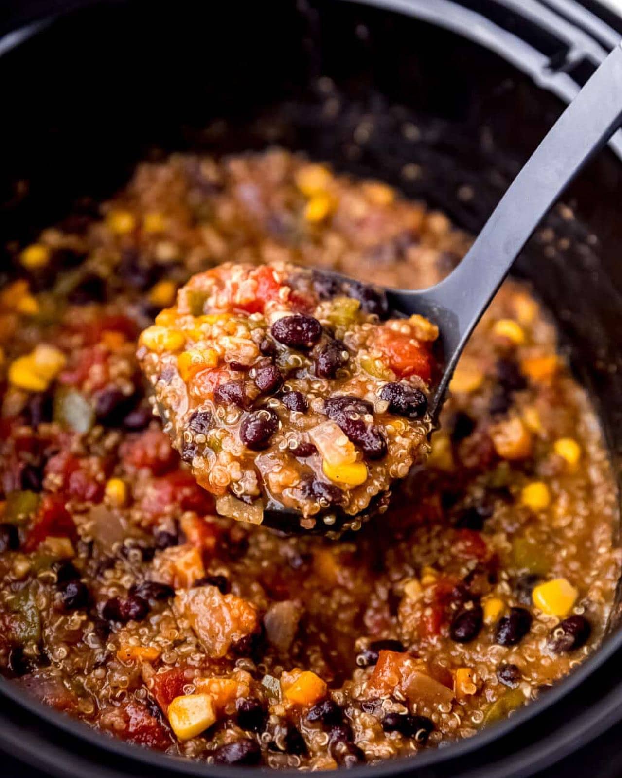 vegan-chili vegan chili using quinoa, beans, and corn