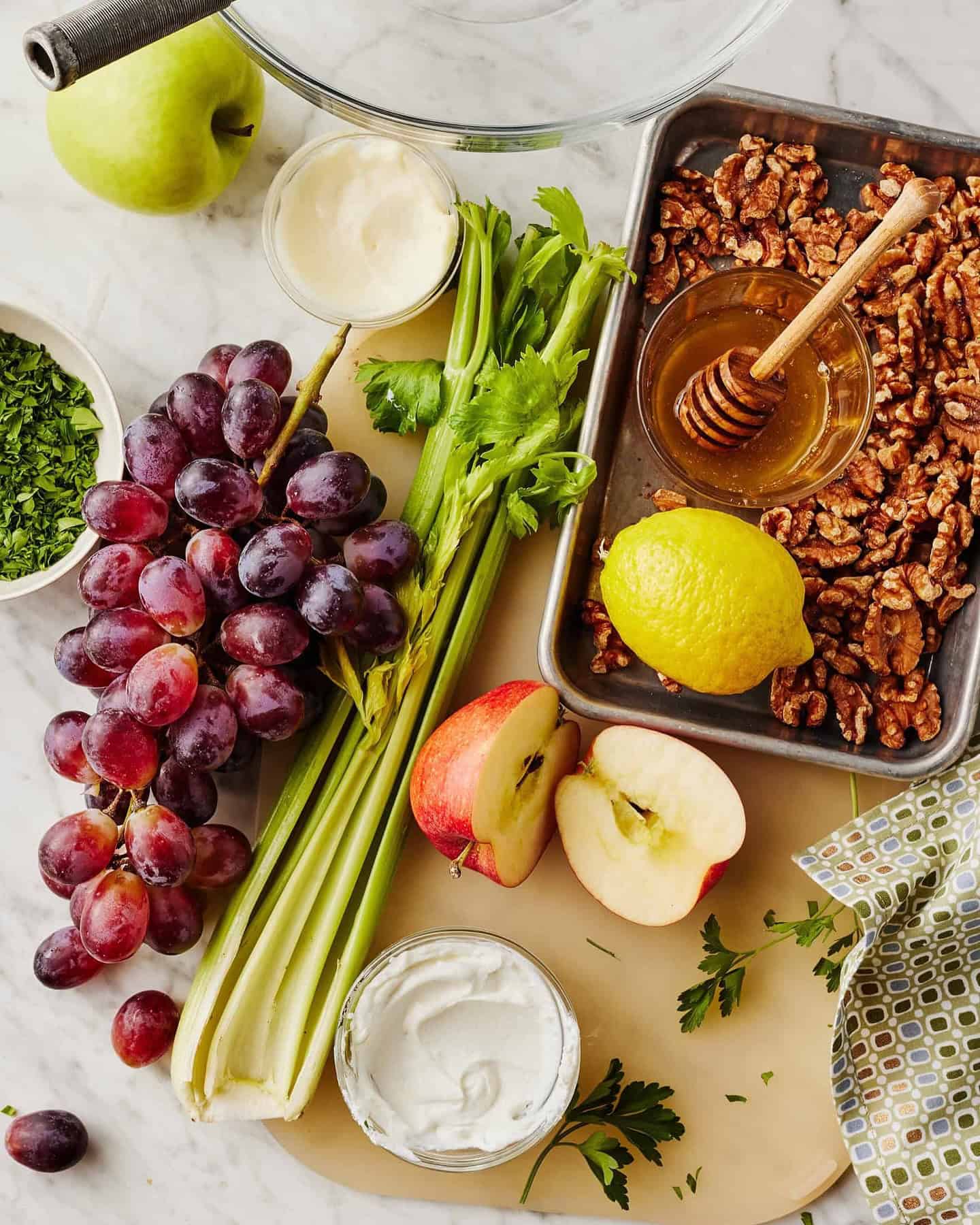waldorf-salad-ingredients waldorf salad ingredients