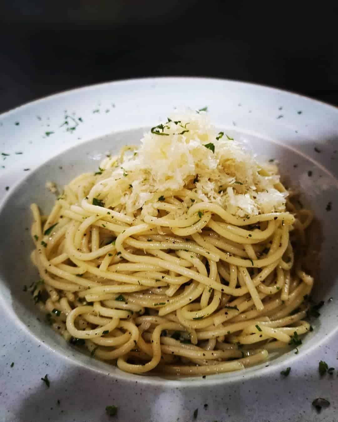 4. Pasta Aglio e Olio