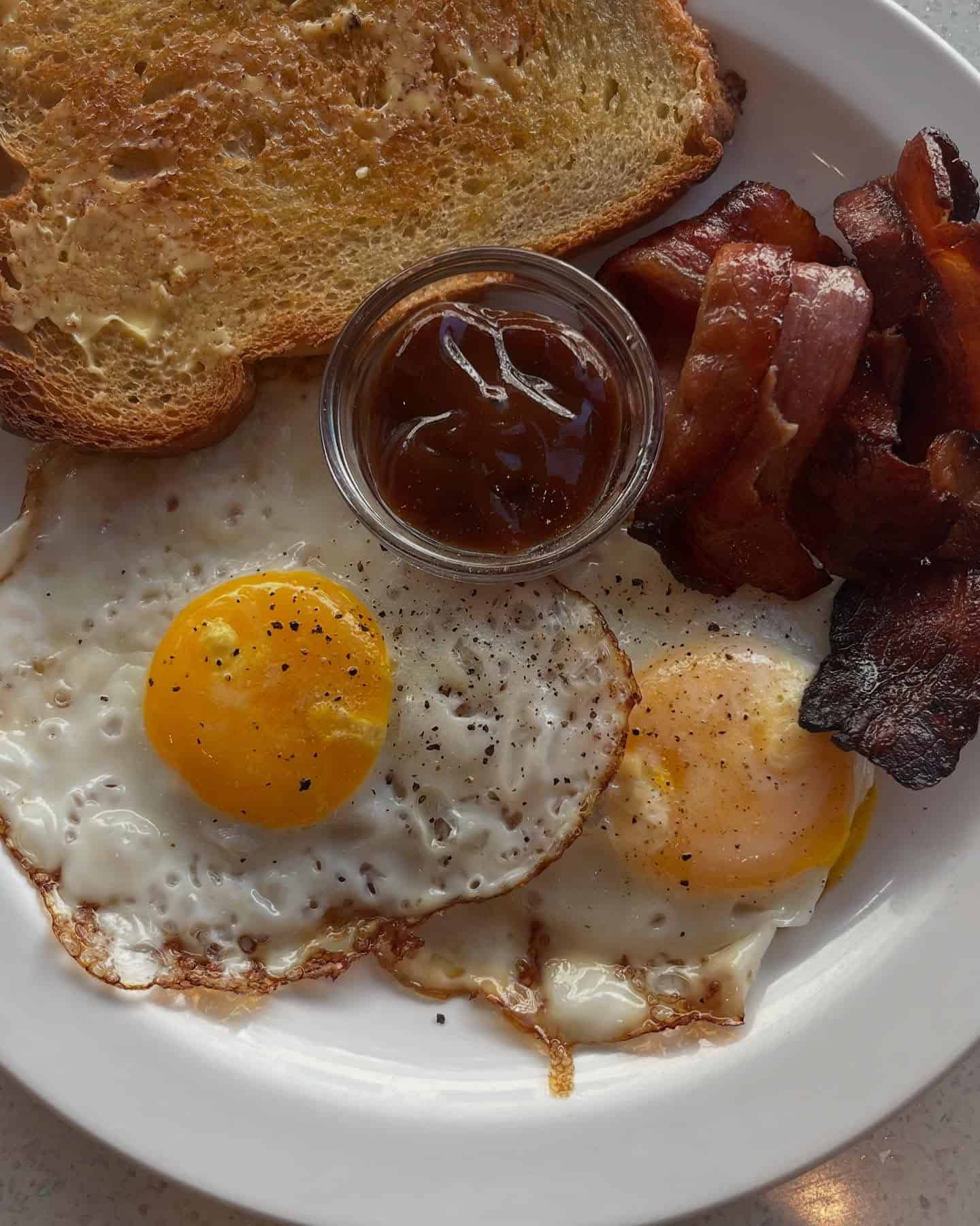 10. Classic Bacon, Eggs, and Toast